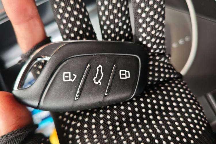 Used Roewe RX5 New Energy 2023 eRX5 Super Hybrid Prestige Edition Vehicle Key