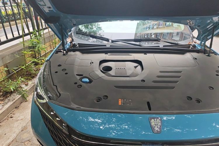 Used Roewe RX5 New Energy 2023 eRX5 Super Hybrid Prestige Edition Engine Bay Right