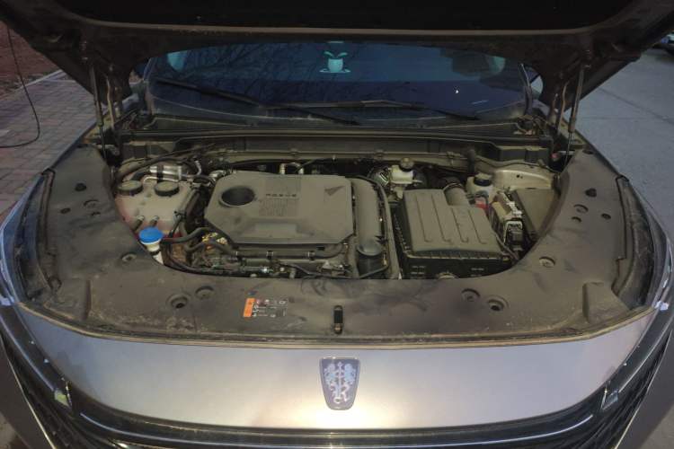 Used Roewe RX5 New Energy 2023 eRX5 Super Hybrid Premium Edition Engine Bay