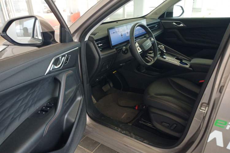 Used Roewe RX5 New Energy 2023 eRX5 Super Hybrid Prestige Edition Driver Seat