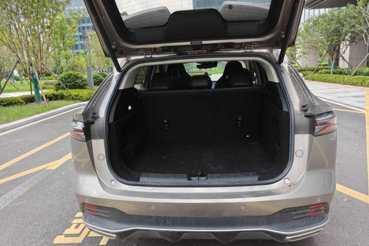 Used Roewe RX5 New Energy 2023 eRX5 Super Hybrid Prestige Edition Exterior 9