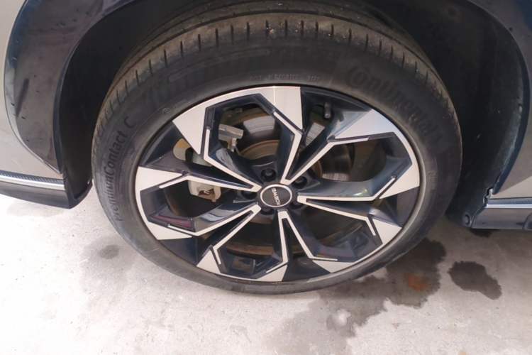 Used Roewe RX5 New Energy 2023 eRX5 Super Hybrid Prestige Edition Left Front Wheel Hub