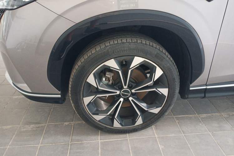 Used Roewe RX5 New Energy 2023 eRX5 Super Hybrid Prestige Edition Left Front Wheel Hub