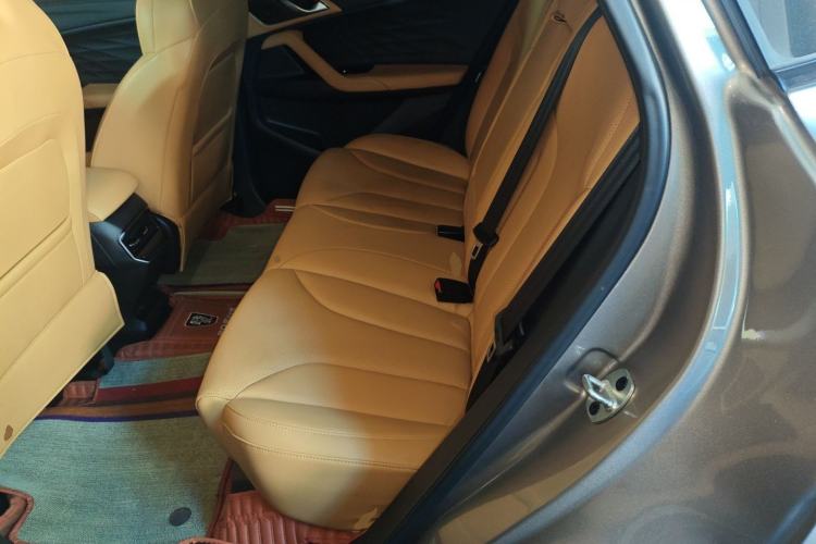 Used Roewe RX5 New Energy 2023 eRX5 Super Hybrid Premium Edition Left Rear Seat