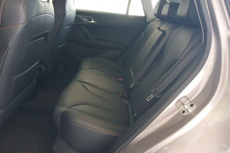 Used Roewe RX5 New Energy 2023 eRX5 Super Hybrid Prestige Edition Left Rear Seat