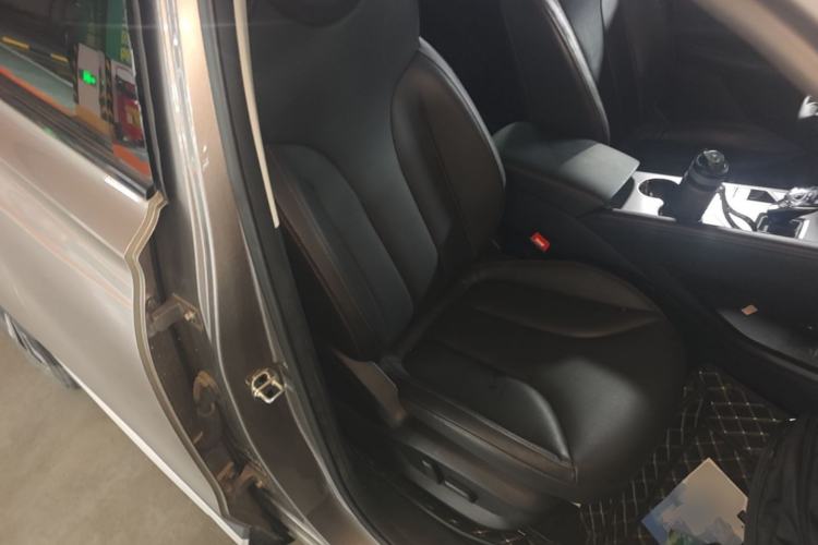 Used Roewe RX5 New Energy 2023 eRX5 Super Hybrid Prestige Edition Right Front Seat