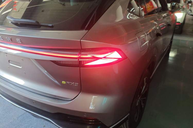 Used Roewe RX5 New Energy 2023 eRX5 Super Hybrid Premium Edition Right Rear Taillight