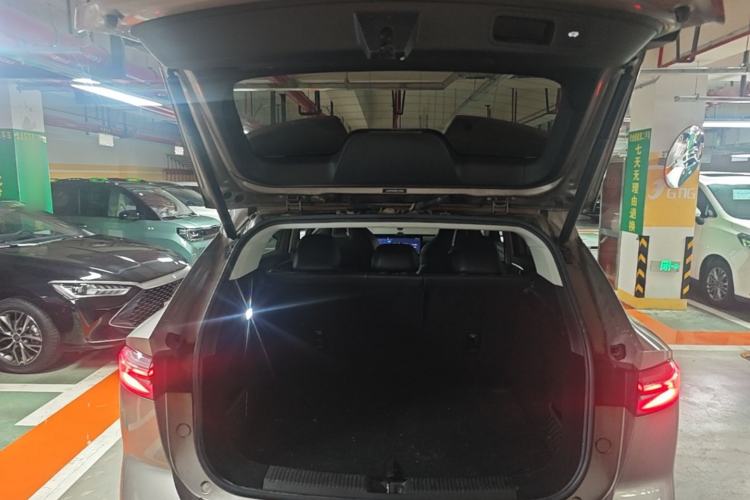 Used Roewe RX5 New Energy 2023 eRX5 Super Hybrid Prestige Edition Trunk