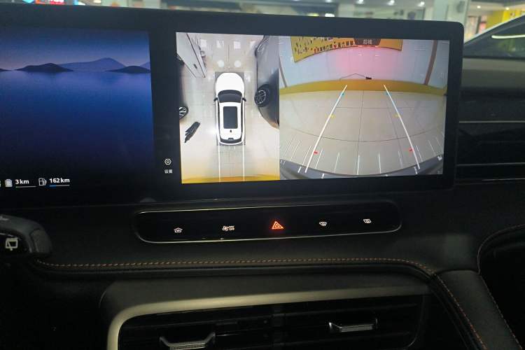 Used Roewe RX5 New Energy 2023 eRX5 Super Hybrid Prestige Edition Audio And AC Panel