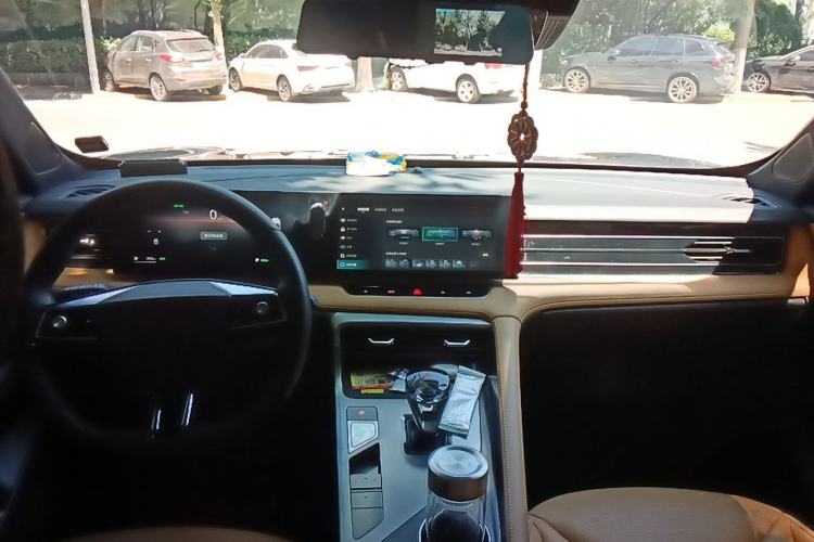 Used Roewe RX5 New Energy 2023 eRX5 Super Hybrid Premium Edition Center Console