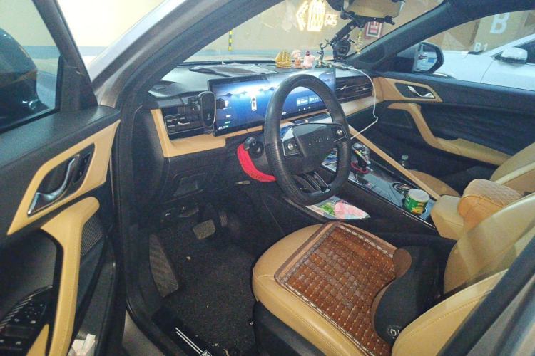 Used Roewe RX5 New Energy 2023 eRX5 Super Hybrid Prestige Edition Driver Seat