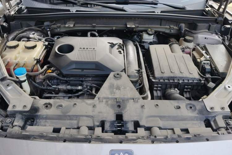 Used Roewe RX5 New Energy 2023 eRX5 Super Hybrid Prestige Edition Engine Bay