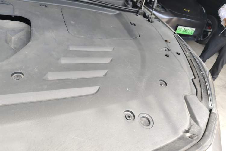 Used Roewe RX5 New Energy 2023 eRX5 Super Hybrid Prestige Edition Engine Bay Left