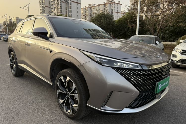 Used Roewe RX5 New Energy 2023 eRX5 Super Hybrid Prestige Edition Exterior 2