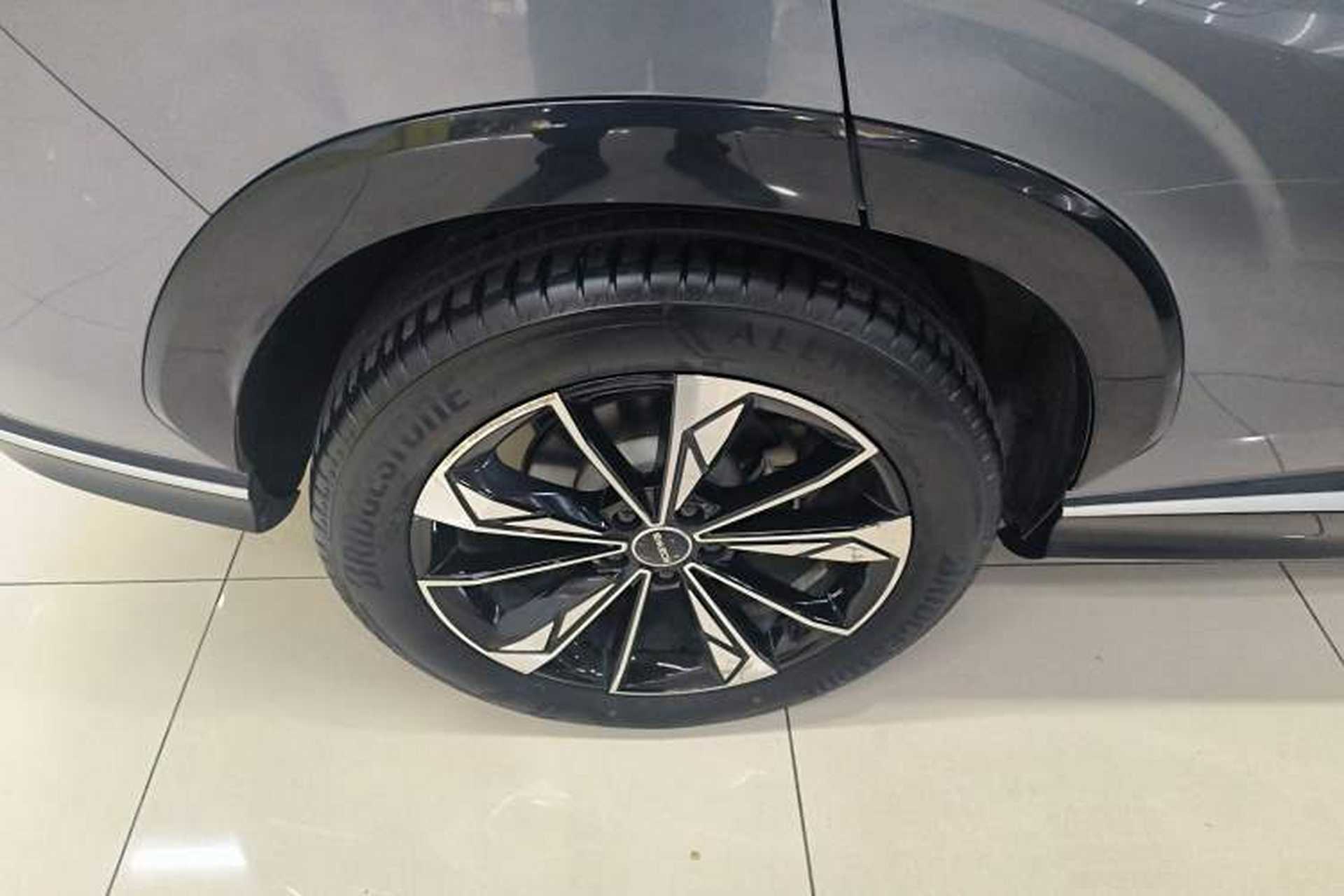 Used Roewe RX5 New Energy 2023 eRX5 Super Hybrid Prestige Edition Exterior 5