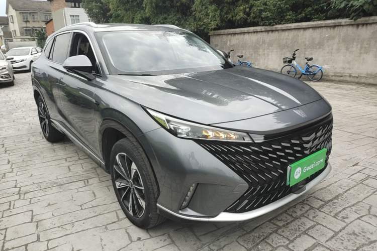 Used Roewe RX5 New Energy 2023 eRX5 Ultra-Hybrid Comfort Edition Front Right 45 Deg