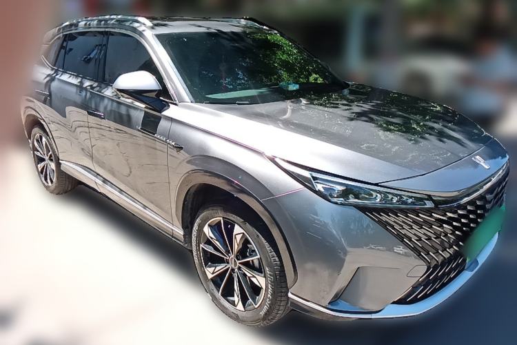 Used Roewe RX5 New Energy 2023 eRX5 Super Hybrid Premium Edition Front Right 45 Deg