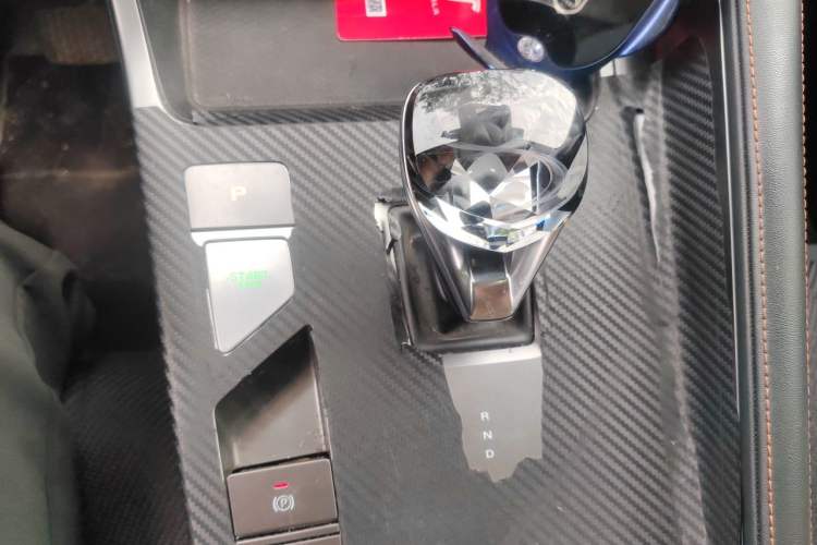 Used Roewe RX5 New Energy 2023 eRX5 Super Hybrid Prestige Edition Gear Lever