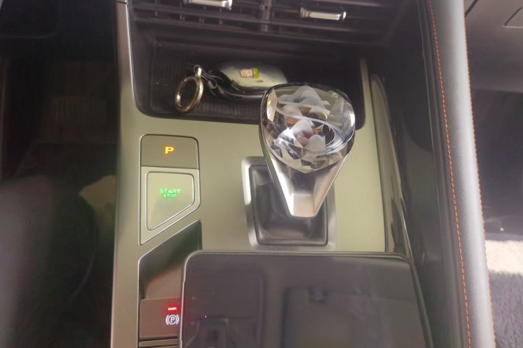 Used Roewe RX5 New Energy 2023 eRX5 Ultra-Hybrid Comfort Edition Gear Lever
