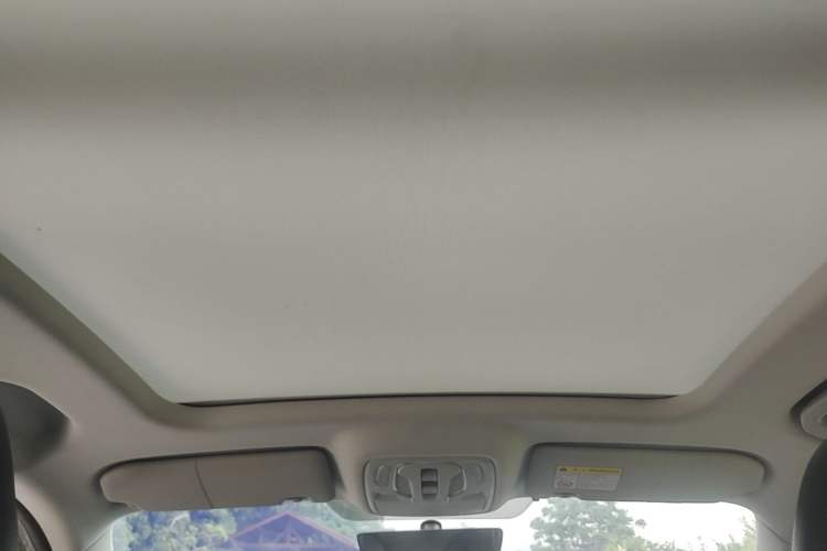 Used Roewe RX5 New Energy 2023 eRX5 Ultra-Hybrid Comfort Edition Headliner