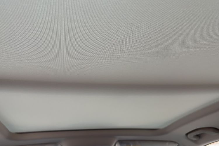 Used Roewe RX5 New Energy 2023 eRX5 Ultra-Hybrid Comfort Edition Headliner