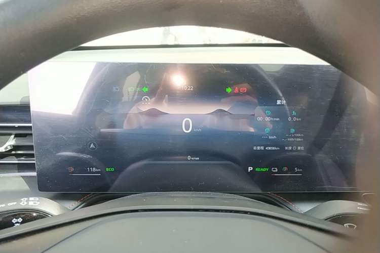 Used Roewe RX5 New Energy 2023 eRX5 Ultra-Hybrid Comfort Edition Instrument Cluster