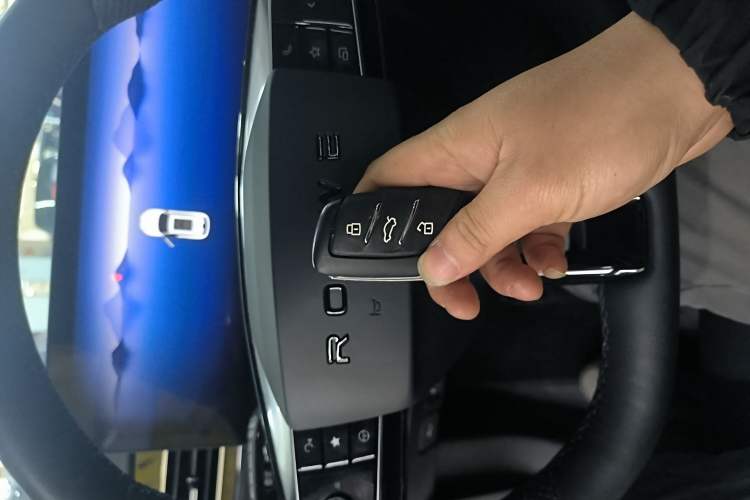 Used Roewe RX5 New Energy 2023 eRX5 Super Hybrid Prestige Edition Interior 1