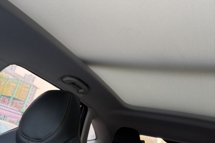Used Roewe RX5 New Energy 2023 eRX5 Super Hybrid Prestige Edition Interior 2