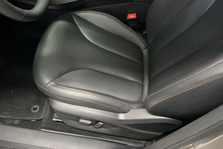 Used Roewe RX5 New Energy 2023 eRX5 Super Hybrid Prestige Edition Interior 2