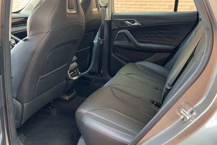 Used Roewe RX5 New Energy 2023 eRX5 Ultra-Hybrid Comfort Edition Interior 2