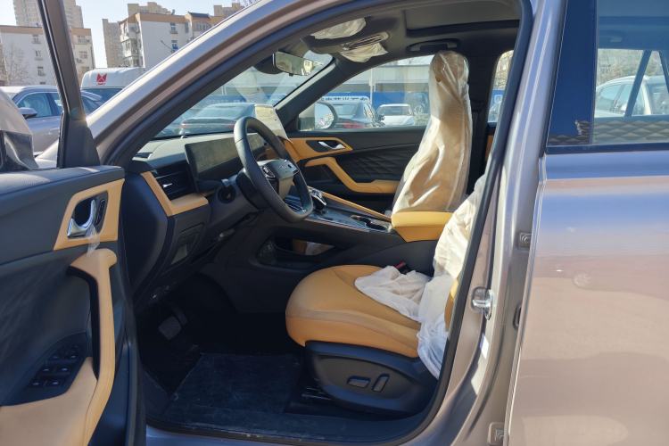 Used Roewe RX5 New Energy 2023 eRX5 Super Hybrid Premium Edition Interior 3