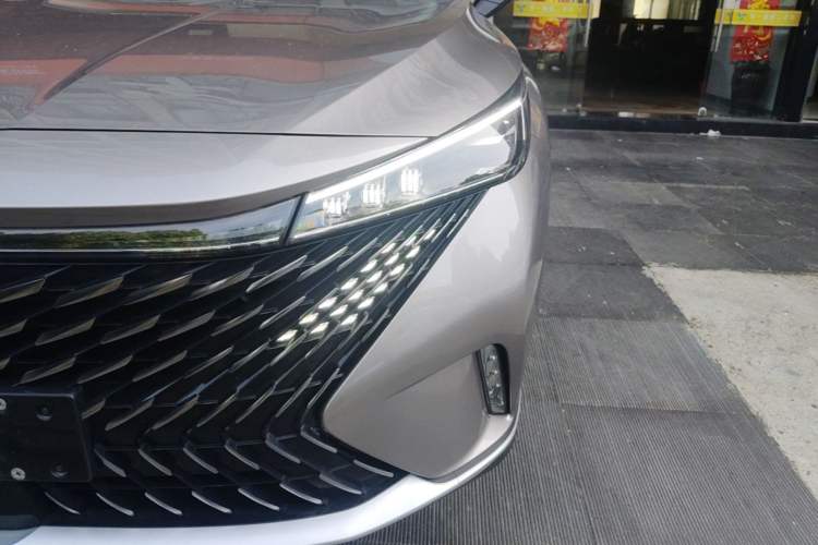 Used Roewe RX5 New Energy 2023 eRX5 Super Hybrid Prestige Edition Left Front Headlight
