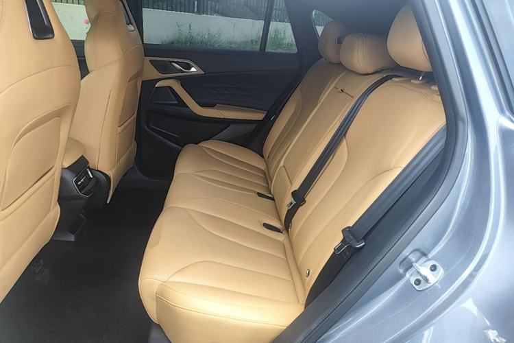 Used Roewe RX5 New Energy 2023 eRX5 Super Hybrid Prestige Edition Left Rear Seat