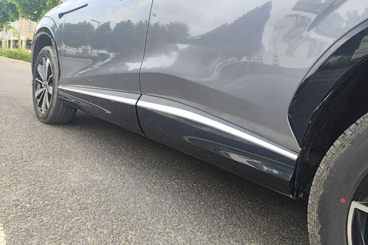 Used Roewe RX5 New Energy 2023 eRX5 Super Hybrid Prestige Edition Left Side Sill