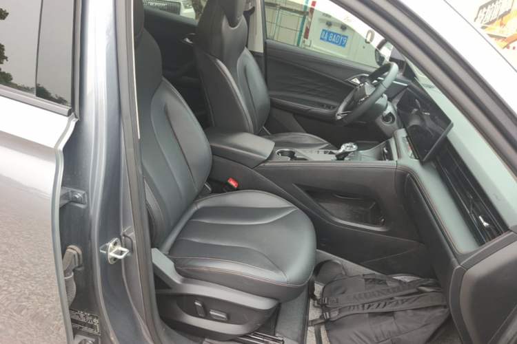 Used Roewe RX5 New Energy 2023 eRX5 Super Hybrid Prestige Edition Right Front Seat