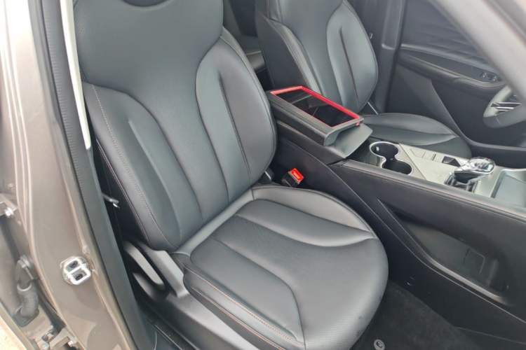 Used Roewe RX5 New Energy 2023 eRX5 Ultra-Hybrid Comfort Edition Right Front Seat