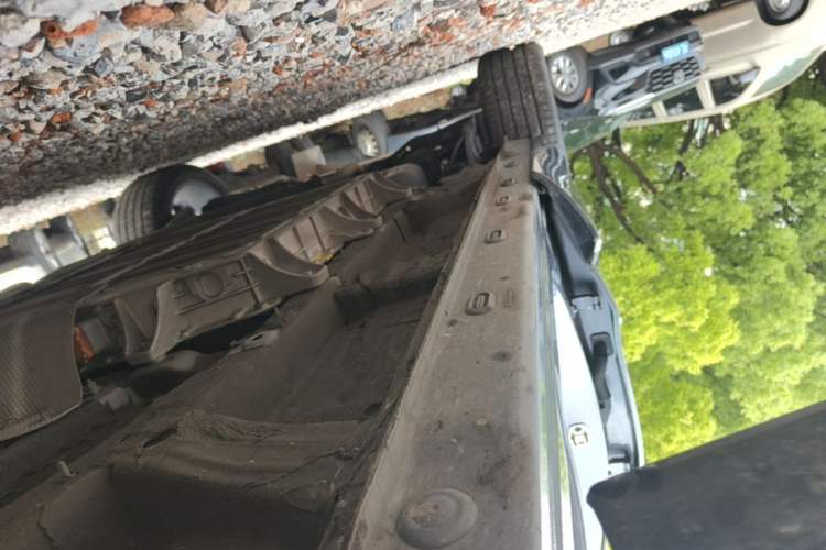 Used Roewe RX5 New Energy 2023 eRX5 Super Hybrid Prestige Edition Right Side Sill