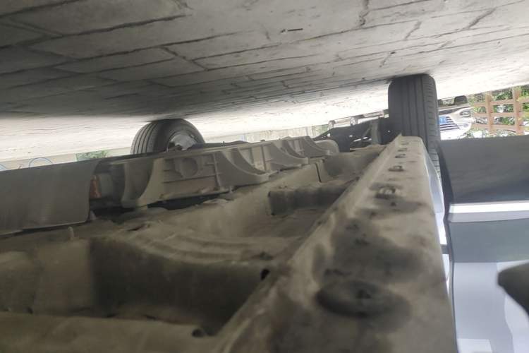 Used Roewe RX5 New Energy 2023 eRX5 Ultra-Hybrid Comfort Edition Right Side Sill