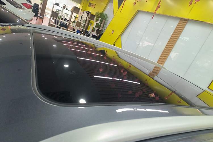 Used Roewe RX5 New Energy 2023 eRX5 Super Hybrid Prestige Edition Roof