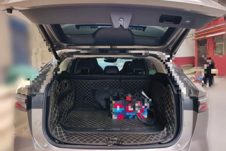 Used Roewe RX5 New Energy 2023 eRX5 Super Hybrid Premium Edition Trunk