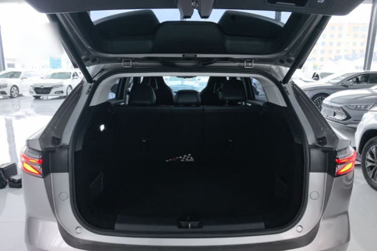 Used Roewe RX5 New Energy 2023 eRX5 Super Hybrid Prestige Edition Trunk