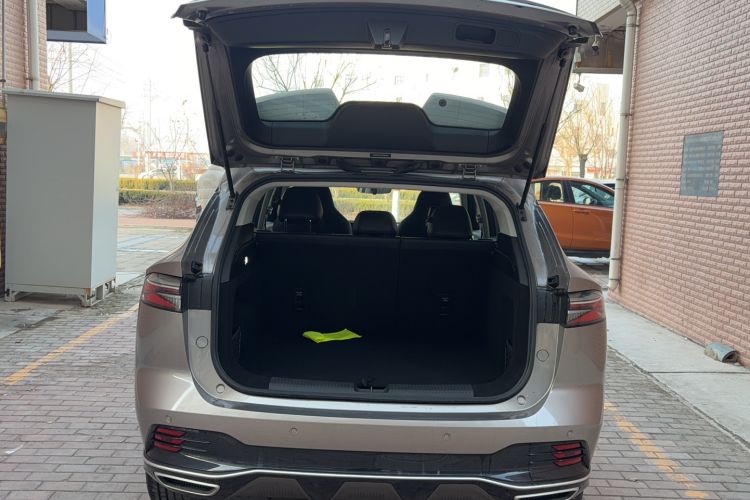 Used Roewe RX5 New Energy 2023 eRX5 Ultra-Hybrid Comfort Edition Trunk