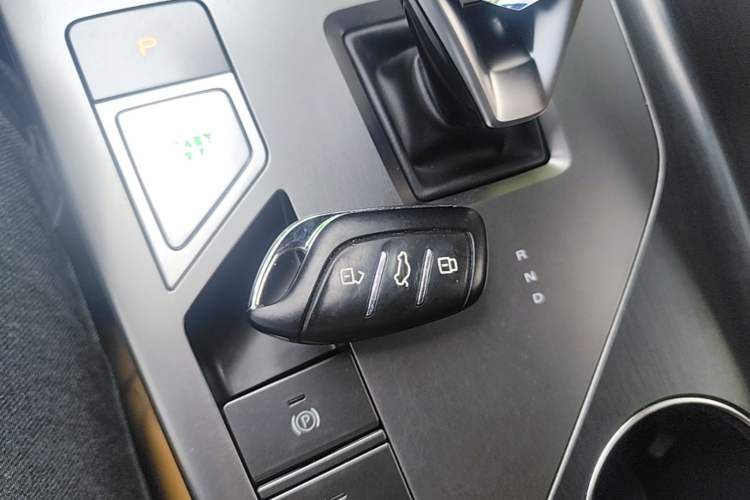 Used Roewe RX5 New Energy 2023 eRX5 Super Hybrid Prestige Edition Vehicle Key
