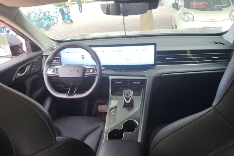 Used Roewe RX5 New Energy 2023 eRX5 Super Hybrid Prestige Edition Center Console