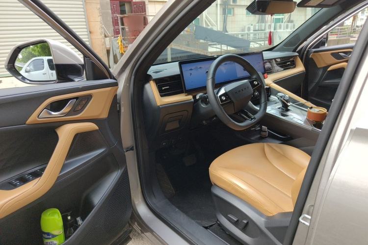 Used Roewe RX5 New Energy 2023 eRX5 Super Hybrid Prestige Edition Driver Seat