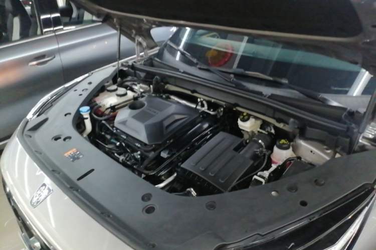 Used Roewe RX5 New Energy 2023 eRX5 Super Hybrid Premium Edition Engine Bay