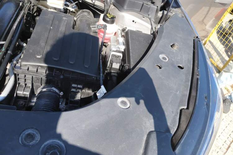 Used Roewe RX5 New Energy 2023 eRX5 Super Hybrid Prestige Edition Engine Bay Left