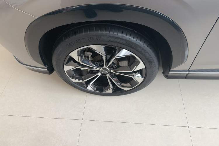 Used Roewe RX5 New Energy 2023 eRX5 Super Hybrid Prestige Edition Exterior 4
