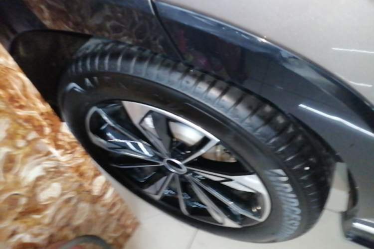 Used Roewe RX5 New Energy 2023 eRX5 Super Hybrid Premium Edition Exterior 5