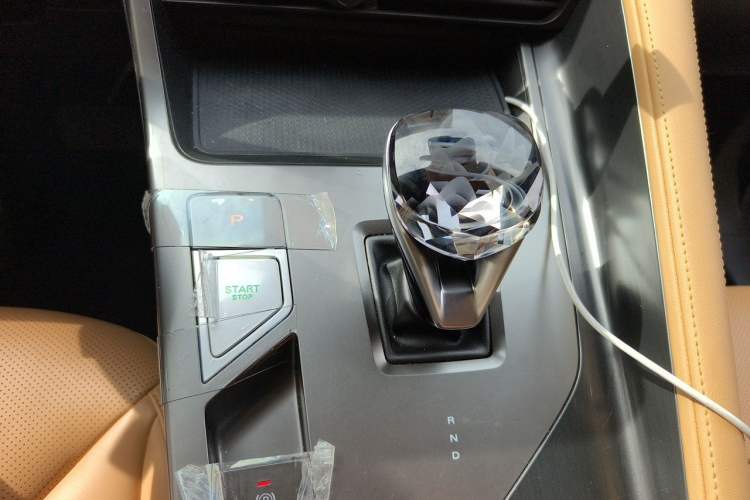 Used Roewe RX5 New Energy 2023 eRX5 Super Hybrid Prestige Edition Gear Lever
